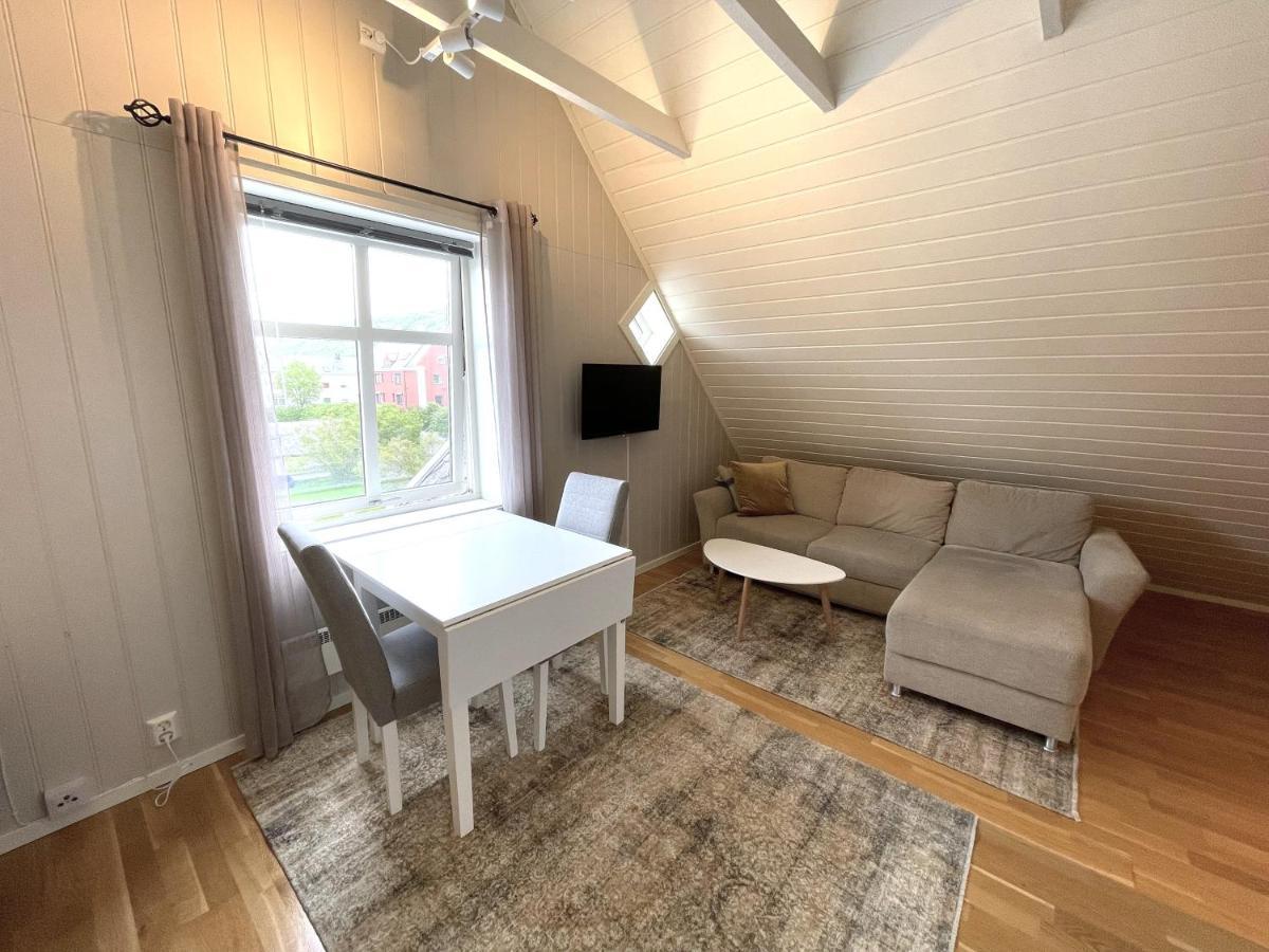 Presttind - Studio Apartment With Free Parking Narvik Kültér fotó
