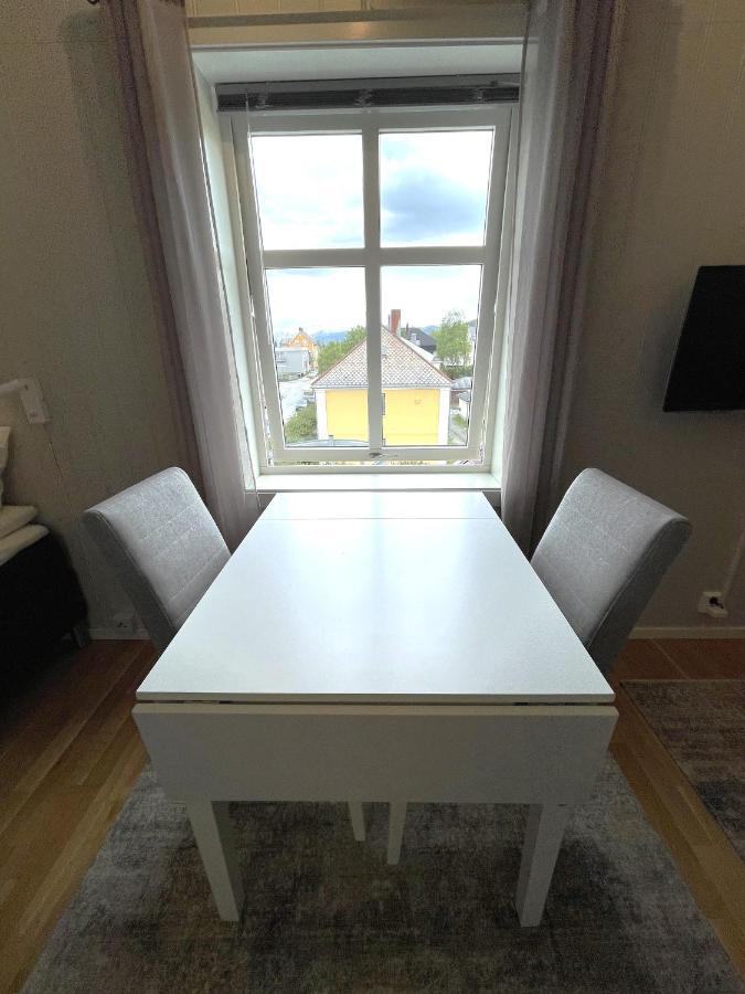 Presttind - Studio Apartment With Free Parking Narvik Kültér fotó
